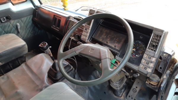 ขายสิบล้อFXZ13 วางเครื่อง240เกียรฟูเลอรช่วงล่างสวยครัชชีสวยตลอดเล่ม