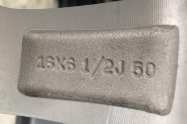 ล้อแม็กป้ายแดง Mazda 3 skyactiv ขอบ 16 แม็กสวย เนียนๆ