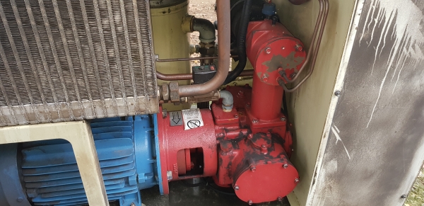 ปั้มลมสกรู ไฟ 200 สามสาย 30 แรง