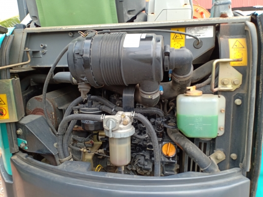 มาใหม่จ้า..KOBELCO SK30SR-3  เก่านอกแท้   เดิมๆๆ  สภาพสวย  ระบบคล่องมากๆๆ  พร้อมใช้  โทร  089-3818694  จ๊อย