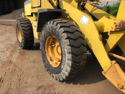 ขาย 685,000 บาท KOMATSU WA120-3A เครื่อง(หิตใหม่) ปั้มไฮโดรลิกเปลี่ยน(ใหม่) ต่อแขน เปิดปาก ตู้เก๋ง (แอร์เย็น) ยางสวย เอกสารชื้อขาย  รถอยู่  นครปฐม โทร 0610710295  สนใจ รายการสินค้า อื่นๆ ที่ เว็ปไชค์ Truck2Hand https://www.truck2hand.com/index.php?actions