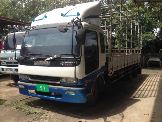 ขายด่วน 6 ล้อ ISUZU FRR195 แรงสภาพพร้อมใช้ ขายด่วน 6 ล้อ ISUZU FRR195 แรงสภาพพร้อมใช้