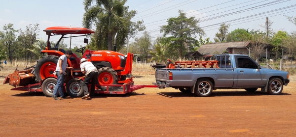 ขายเทรเลอร์ลากรถไถ