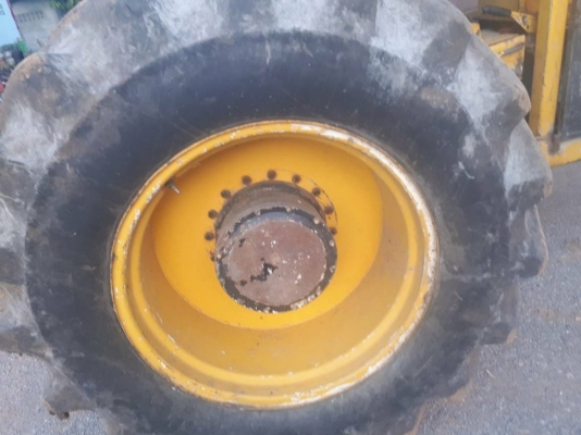 ขายรถคีบอ้อย