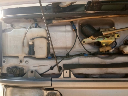 สิบล้อหัวลาก HINO 2K รถปี 45 รถสวยประวัติดี ไม่เคยชนหนัก ราคาต่อรองได้.