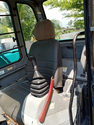 ขายจ้า..KOBELCO SK120-3  มาร์คไฟว์  ซุปเปอร์  เก่านอกแท้  สภาพสวย  เครื่องปั๊มดี  8,xxxชั่วโมง  พร้อมใช้  โทร  089-3818694  จ๊อย