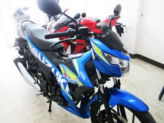 (โอนฟรี) ขาย Suzukl Raider 150 Fi หัวฉีดตัวใหม่ล่าสุด ปี 2018 ไมล์แท้ 7594 กม (โอนฟรี) ขาย Suzukl Raider 150 Fi หัวฉีดตัวใหม่ล่าสุด ปี 2018 ไมล์แท้ 7594 กม