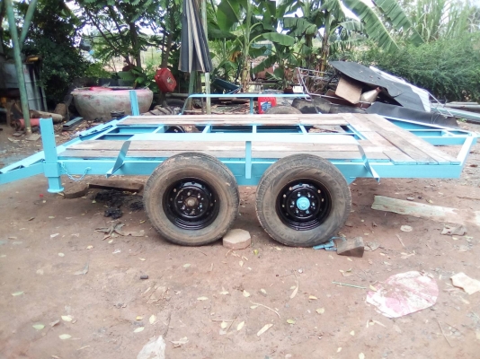 ขายทันเลอร์ลากรถเกี่ยวแม็คโคเล็กต่อใหม่ยังไม่ได้ใช้งานสนใจ064-1019335/080-7346335ครับ