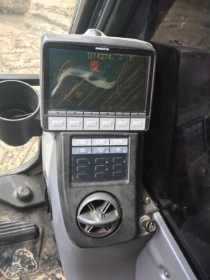 Komatsu Pc200-8ใช้งาน 14271ช.ม ไฟฟ้าครบ เอวแน่น ช่วงล่าเต็มเล่มทะเบียนเจ้าของขายเอง..