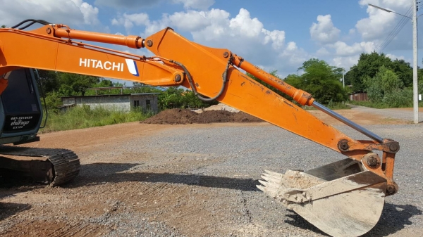 ขาย แบคโฮ HITACHI EX120-3 เก่านอก เล่มทะเบียนครบ รถสวยเต็มทุกระบบ ใช้งานแค่ 8,000 ชม.