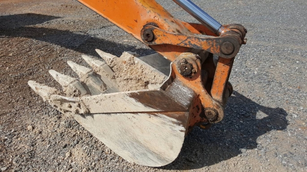 ขาย แบคโฮ HITACHI EX120-3 เก่านอก เล่มทะเบียนครบ รถสวยเต็มทุกระบบ ใช้งานแค่ 8,000 ชม.