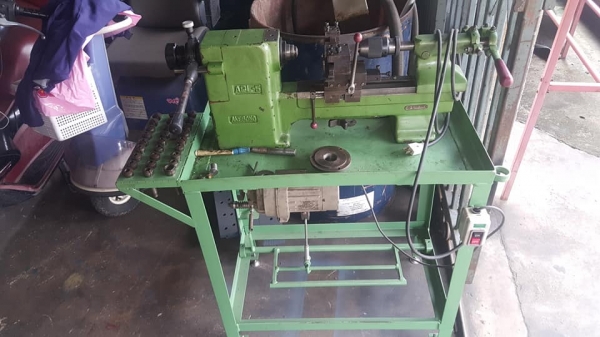 เครื่องกลึง จำปา 15 ญี่ปุ่น ไฟบ้าน พร้อมใช้ 29000 บาท