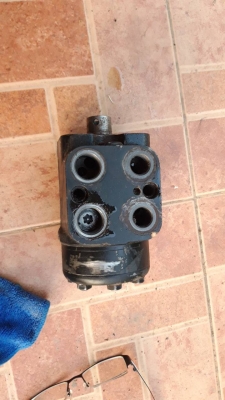 ขายมอเตอร์พวงมาลัยรถไถ ts90