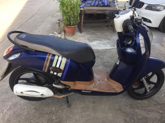 ขาย Scoopy i 2คัน ราคา25,000บาท !! เครื่องดีมากๆ เดิมๆ ไม่ดัง ทั้งคู่ เอกสารครบ เล่ม ชุดโอน