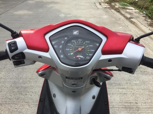 ขาย Honda Wave110i หัวฉีด ปี52(สตาร์ทมือ) ล้อแม็ก รถสวย สภาพดี เครื่องดีมากๆ เดิมๆ ไม่ดัง เอกสารครบ 