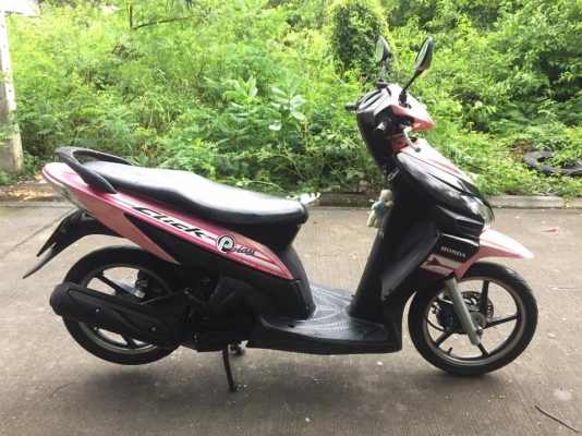 ขาย Honda Click ตัวเก่า ล้อแม็ก สภาพเดิมๆ เครื่องดีมาก เดิมๆ ไม่ดัง เอกสารครบ เล่ม ชุดโอน ภาษี62