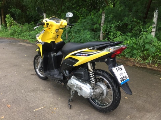 ขายHonda Click110i หัวฉีด ปี52 สภาพเดิมๆ เครื่องดีมาก เดิมๆ ไม่ดัง เอกสารครบ เล่ม ชุดโอน
