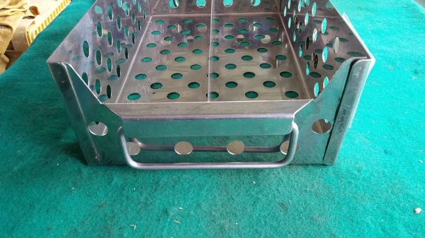 กระบะสแตนเลส