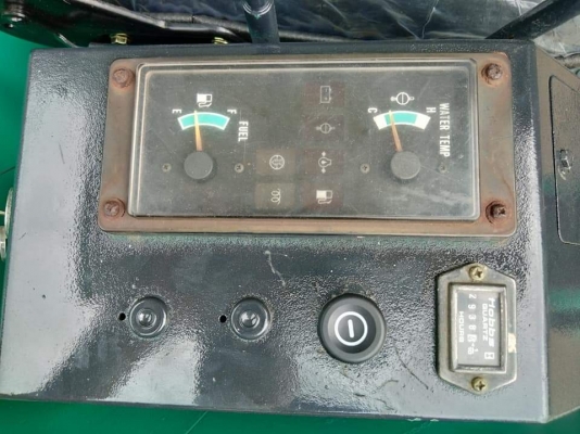 ขายรถขุดแบคโฮ KOBELCO SK027 ขนาดเทียบเท่าPc30 รถเก่านอกแท้100\% เครื่องแน่น ระบบไว รถพร้อมใช้งาน เอกสารใบอินวอยครบ            ???? ราคา 290,000 ต่อรองได้???? ☎️ ติดต่อ 096-3268553 (สถิตย์พันธ์) ???? ID LINE 0963268553 ????ร้านรุ่งเจริญแทรกเตอร์ อำเภอพระพุท