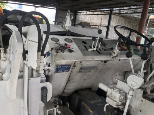 ขายครับรถกัดถนน WIRTGENใช้งานน้อยไม่ถึง 1000 ชั่วโมงรถพร้อมใช้งานเอกสารเป็นใบแจ้งจำหน่ายขายราคา 1,350,000 บาท