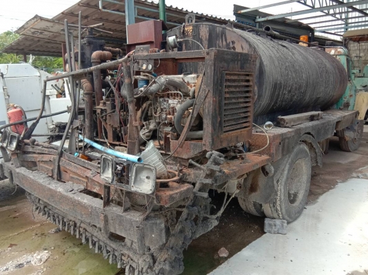 ขาย 6 ล้อ Isuzu หัวยาวเครื่อง 125 แรงถังสเปรย์ยาง 6000 ลิตรพร้อมใช้งานไม่มีทะเบียนขายราคา 380000 บาทตามสภาพ