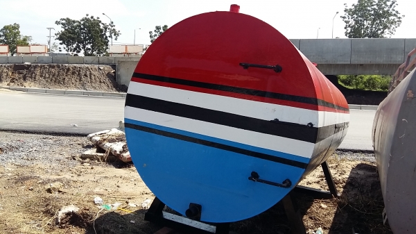 ขายค่ะ ถังน้ำมัน 6000 ลิตร หนา สภาพดีพร้อมใช้ค่ะ