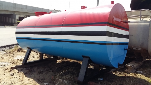 ขายค่ะ ถังน้ำมัน 6000 ลิตร หนา สภาพดีพร้อมใช้ค่ะ