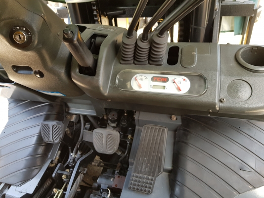 ขายรถยกโฟล์คลิฟท์Toyota 8FG25เกียร์ออโต้ เสาสูง 3เมตร เข้าตู้ มีอุปกรณ์ พิเศษไซด์ชิฟ งายาว 1.07 ม. ด่วน ขายรถยกโฟล์คลิฟท์Toyota 8FG25เกียร์ออโต้ เสาสูง 3เมตร เข้าตู้ มีอุปกรณ์ พิเศษไซด์ชิฟ งายาว 1.07 ม. ด่วน