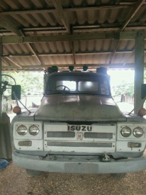 ขาย หน้ายาว เครื่อง 6 BD1 165 แรง รถตามภาพ (เดิมรถราชการ )  แจ้ง ม.79   ราคา 220,000 บาท