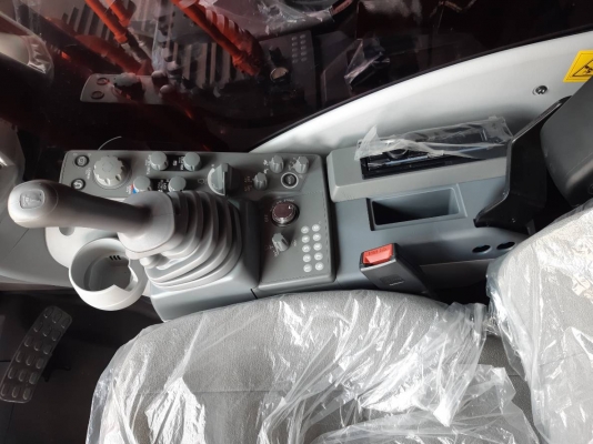 ขายรถแบคโฮ(ไฮโดรลิค)