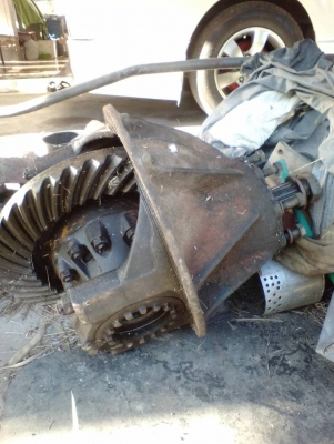 เฟืองท้าย IZUSU ROCKY 739