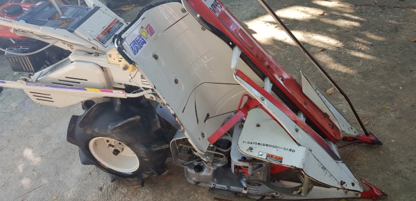 รถเกี่ยวข้าวมัดทิ้ง id 0819170852 รถเกี่ยวข้าวมัดทิ้ง id 0819170852