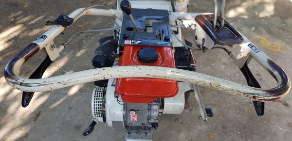 รถเกี่ยวข้าวมัดทิ้ง id 0819170852 รถเกี่ยวข้าวมัดทิ้ง id 0819170852