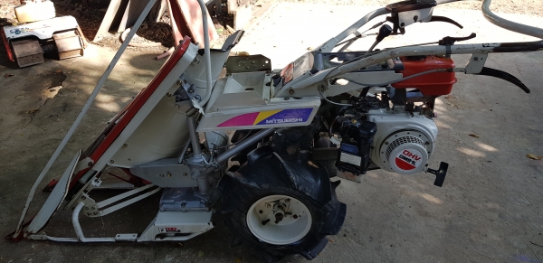 รถเกี่ยวข้าวมัดทิ้ง id 0819170852 รถเกี่ยวข้าวมัดทิ้ง id 0819170852