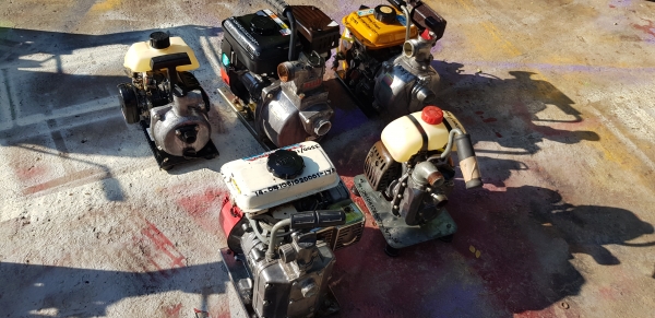 ปั้มน้ำ 1 x 1 นี้ว 2 จังหวะ1.5 "×1.5" นิ้ว 4 จังหวะ พร้อมใช้งาน ปั้มน้ำ 1 x 1 นี้ว 2 จังหวะ1.5 "×1.5" นิ้ว 4 จังหวะ พร้อมใช้งาน