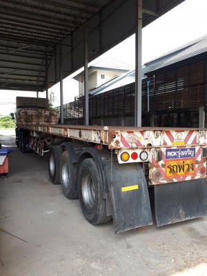 HINO s 500 FM1AKLA 344 แรง ปี 57 หัวลากพร้อมหางพื้นเรียบ 3 เพลา อู่ RCK รุ่งเจริญปี 55 รถสวยเดิมๆ ยางดีทุกเส้น หัวบางเดิมไม่เคยทำสี  เครื่อง/เกียร์/เฟืองท้าย ช่วงล่าง 89\% อ่างเนียม ท่อ S ทะเบียนพร้อม