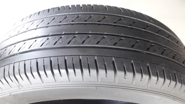 ยาง215/65/16 ปี17 DUNLOP SP LT37 4 เส้น ยาง215/65/16 ปี17 DUNLOP SP LT37 4 เส้น
