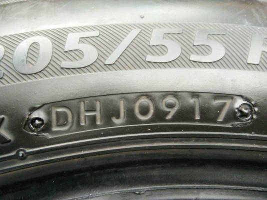 ขายยาง 205/55R16 บริดจสโตน อีโคเปีย ปี17 ดอกยางสวยสดไม่ร้าวไม่แตกลายไม่กินข้างไม่ปะ ชุดละ 2900 บาท