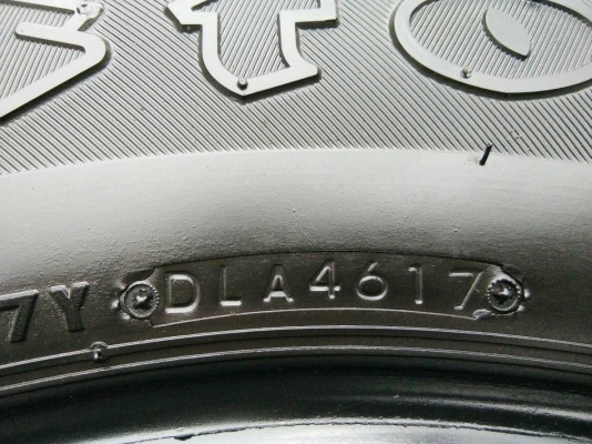 ขายยาง 265/65R17 ไฟร์สโตน ปลายปี17 สวยสดไม่ร้าวไม่ปะ ชุดละ 2900 บาท ขายยาง 265/65R17 ไฟร์สโตน ปลายปี17 สวยสดไม่ร้าวไม่ปะ ชุดละ 2900 บาท