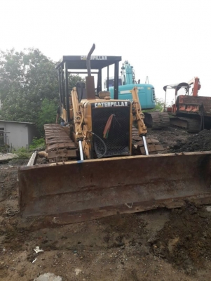 CAT D4D