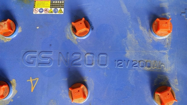 แบตเตอรี่ 200A