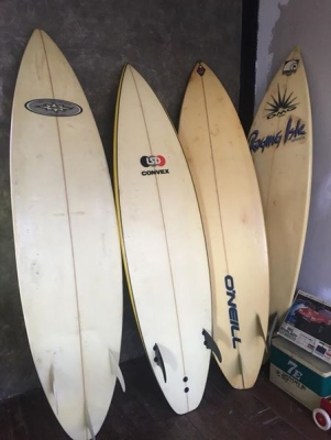 ]ขายกระดานโต้คลื่น Surf bord. มี 4 ตัวครับ