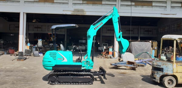ขาย รถขุด KOBELCO รุ่น SK025 มือสองญี่ปุ่น แทรกเหล็ก สลัก บูทเอวแน่น 100\% คันนี้ พร้อมหัวเก๋ง สวยพร้อมใช้งาน มือถือ 0818753444