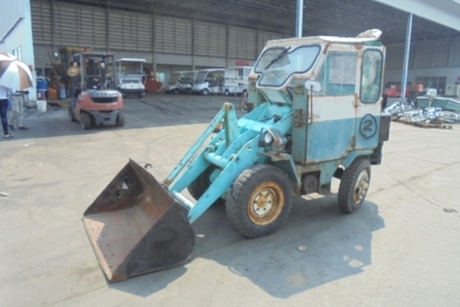 ขายรถตักตีนตะขาบ MITSUBISHI BS3F (สภาพดี)