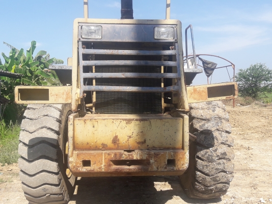 รถตักล้อยาง รถตักล้อยาง