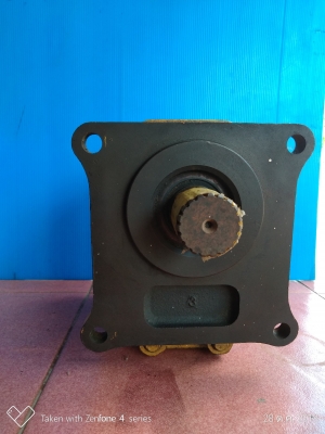 ขายด่วนปั้ม ไฮโดลิค 19ฟัน เก่าเก็บ 0855267765 ขายด่วนปั้ม ไฮโดลิค 19ฟัน เก่าเก็บ 0855267765