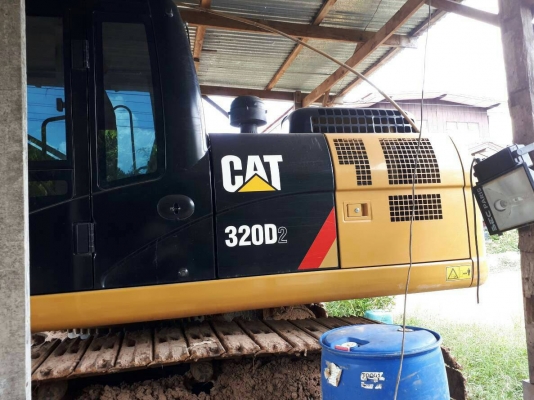 ขายรถแบคโฮ CAT 320D2 ไมล์ 2100 ชม.ราคา 2650000