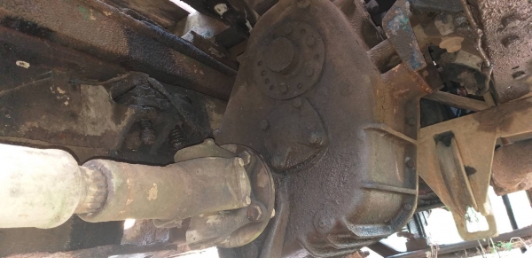 10ล้อ 2 เพลา เครื่อง 185 เบรคทิฟฟี่ สโล คานหน้าใหญ่0985947837