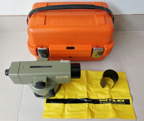 สินค้ามือสอง  ขายกล้องระดับมือสอง WILD LEICA NA2 32x  สภาพสวย พร้อม calibrated  ขายเป็นกล้องอย่างเดียวนะครับ(ขากับสต๊าฟไม่มีนะครับ)