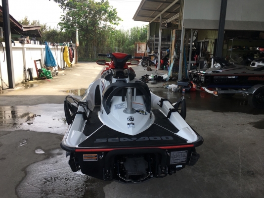 Jet Ski SEADOO GTX WAKE 155 hp Jet Ski SEADOO GTX WAKE 155 hp